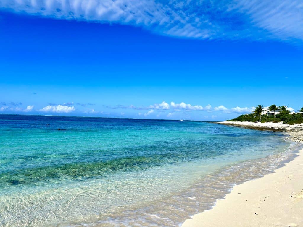 babalua beach turks and caicos 