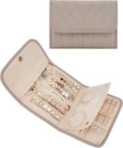BAGSMART Travel Jewelry Organizer Case, Foldable Jewelry Roll for Necklaces, Earrings, Journey-Rings, Bracelets, Brooches, Portable